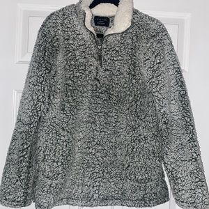 Love tree, size medium half zip Sherpa.